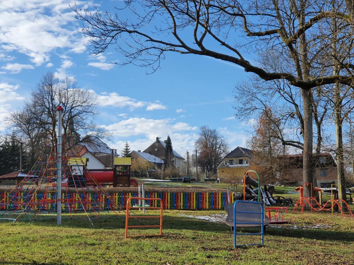 Paeitara Hof Villa Marianske Lazne Bagian luar foto